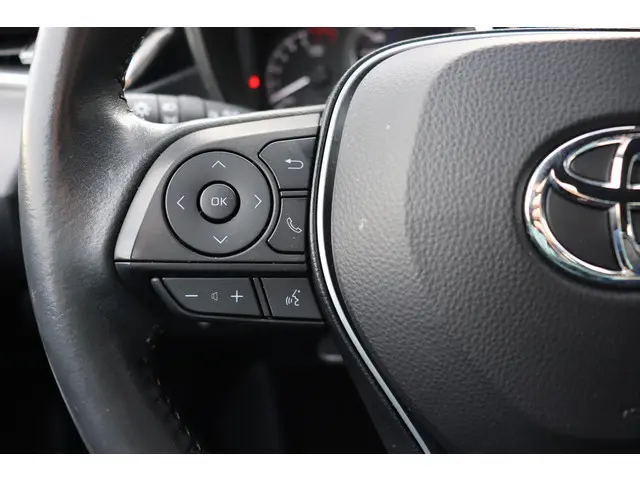 Toyota Corolla Touring Sports