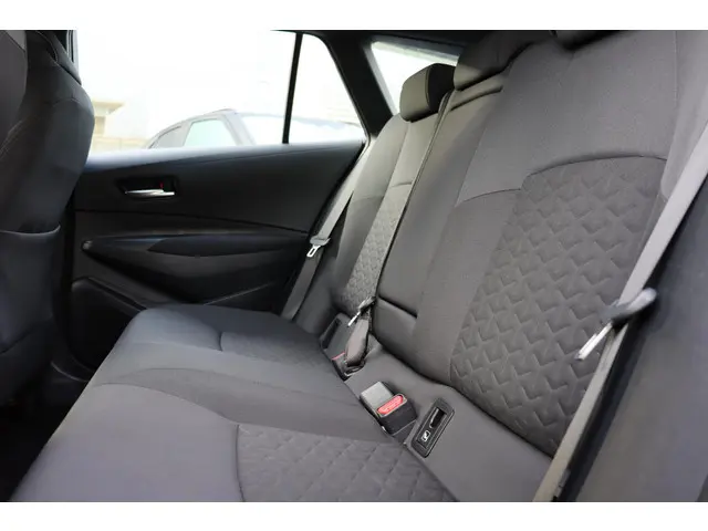 Toyota Corolla Touring Sports