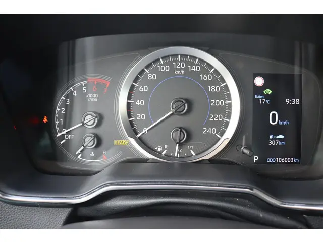 Toyota Corolla Touring Sports