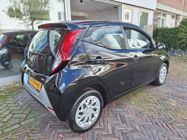 Toyota Aygo 1.0 VVT-i X-Play Limited 5Drs /Camera/Navi/Apple/Android/1e Eig/Garantie
