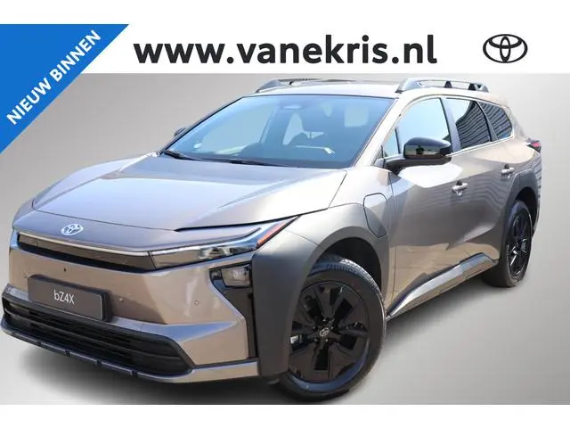 Toyota bZ4X Touring Dynamic 2WD 75 kWh, Stoel -, Stuur verwarming, Warmtepomp, BSM, 360 graden Camer...