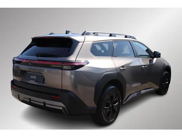 Toyota bZ4X Touring Dynamic 2WD 75 kWh, Stoel -, Stuur verwarming, Warmtepomp, BSM, 360 graden Camer...