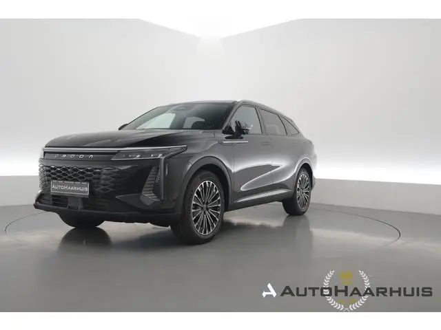 omoda 9 1.5T-GDi SHS-P Premium 5p 538pk! | Pano | HUD | 360cam | Stoelventi. | Massage | Sony Audio...