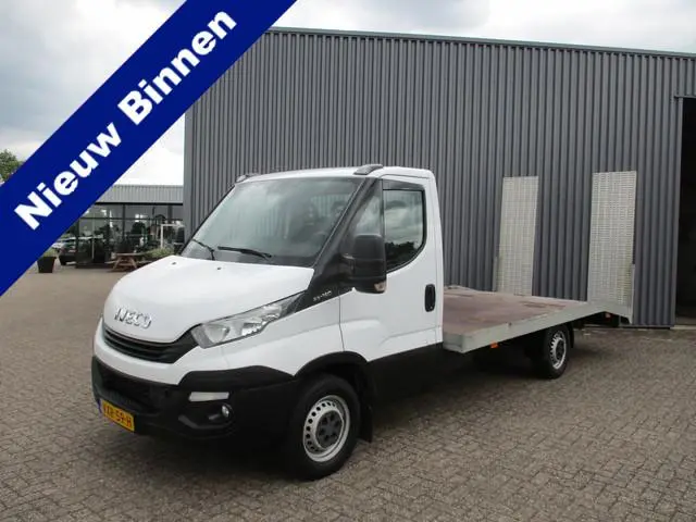Iveco Daily 35S14 Oprijwagen, oprijbak Airco Trekhaak