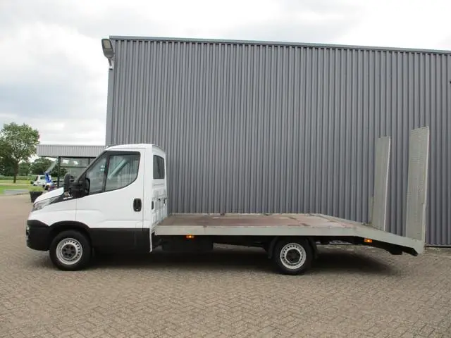 Iveco Daily 35S14 Oprijwagen, oprijbak Airco Trekhaak