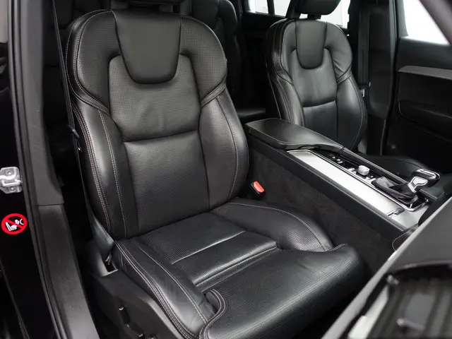 Volvo XC90 2.0 T5 AWD Inscription Aut- 7 Pers, Panoramadak, Stoelventilatie, Head Up, Active Xenon L...
