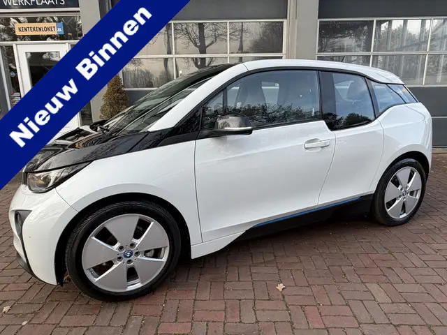 BMW i3 Basis iPerformance 94Ah 33 kWh NL Auto 2017 Km 89.147 Dealer onderhouden !!