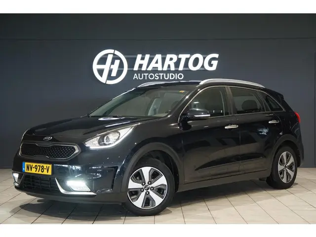Kia Niro 1.6 GDi Hybrid First Edition + TREKHAAK / CAMERA / CARPLAY / NAVIGATIE