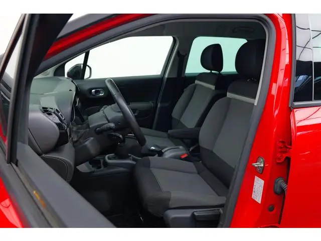 Citroën C3 Aircross 1.2 PureTech S&S Shine | Trekhaak | Apple carplay | Airco