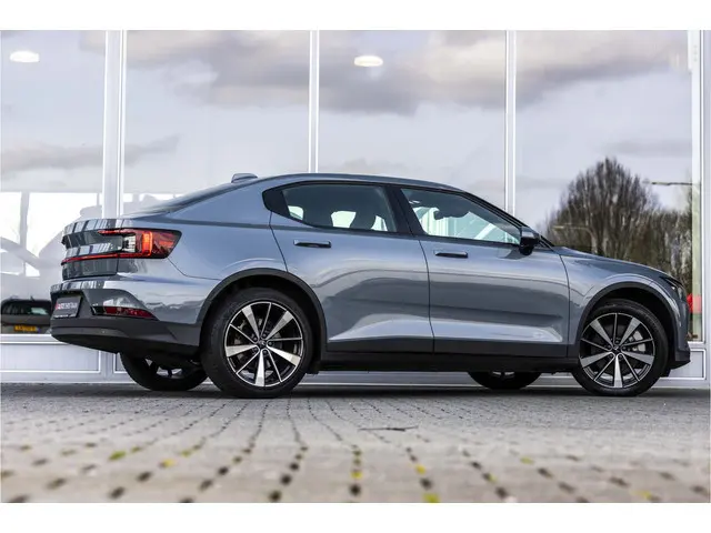 Polestar 2 Standard Range Single Motor 63kWh | 20" | LED