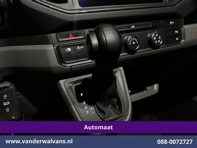 Volkswagen Crafter 2.0 TDI 141pk Automaat L3H3 L2H2 Euro6 Airco | Camera | Navigatie | Apple Carplay...