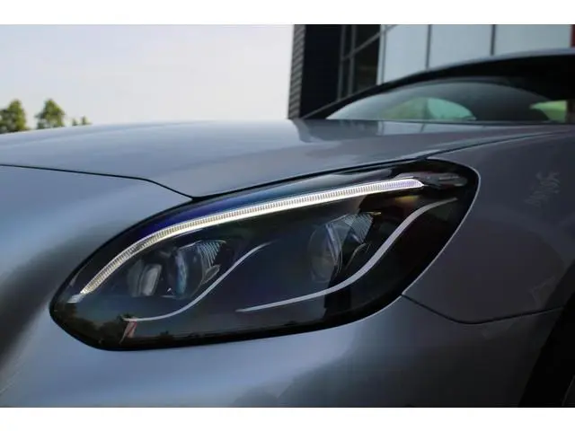 Mercedes-Benz SLC