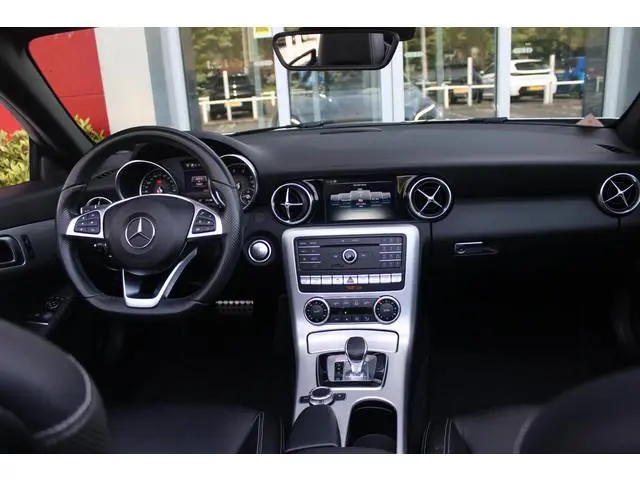 Mercedes-Benz SLC