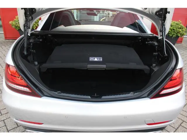 Mercedes-Benz SLC