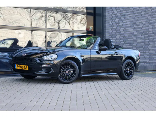 Fiat 124 Spider