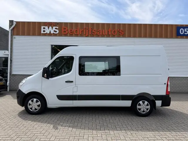 Renault Master T35 2.3 dCi L2H2 DC 6 persoons / vaste prijs rijklaar € 14.950 ex btw / euro 6 / bpm...
