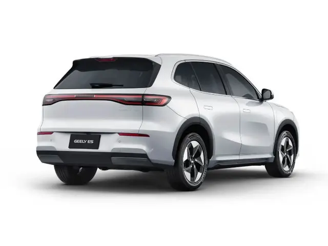 Geely E5 Pro+ 68 kWh | Rijklaar! | 475km WLTP | Stoelventilatie |Stoelverwarming | 360cam | Warmtepo...