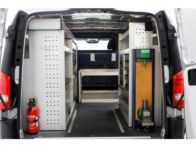 Mercedes-Benz Vito 114 CDI Lang 9G Automaat LED/Inrichting/Navi/Camera 02-2022