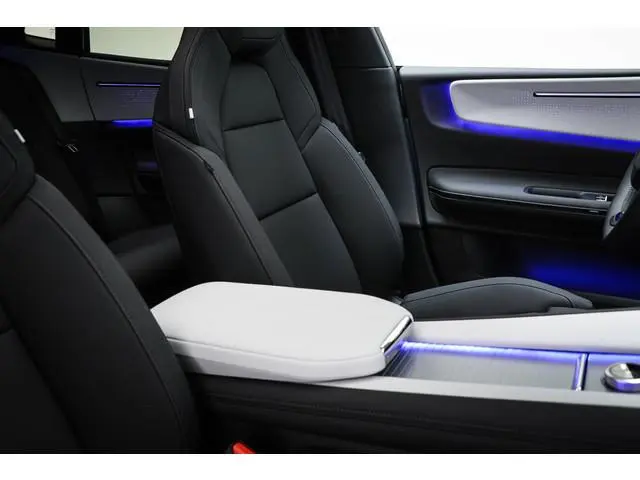 Polestar 4