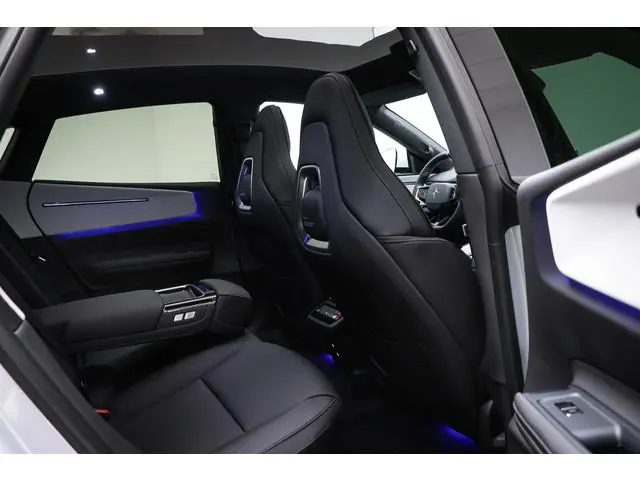 Polestar 4