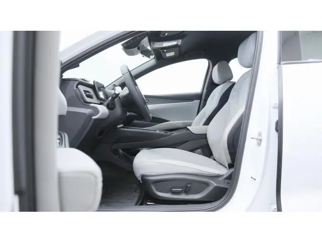 BYD SEAL