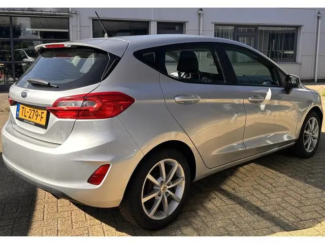 Ford Fiesta 1.1 Trend | NL AUTO | 5 Deurs | Navigatie | Climate Control | 2 Sleutels | Onderhoudshis...