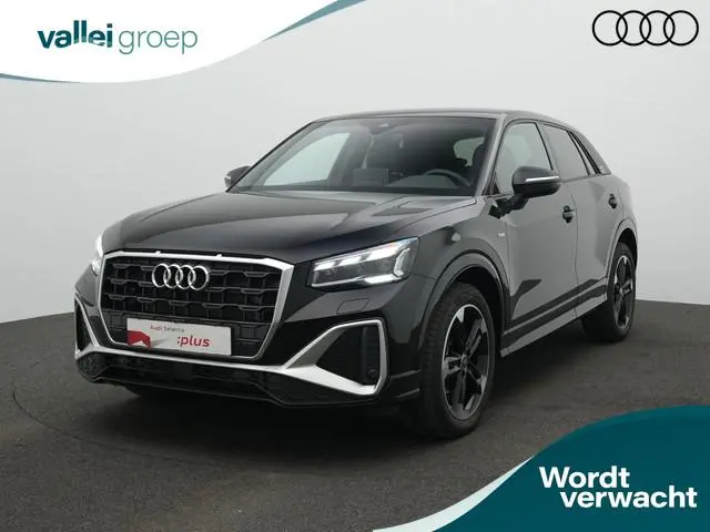 Audi Q2 35 TFSI 150 pk S-tronic S-Line | Trekhaak | Leder fijnnappa | Matrix LED | Sonos | Elektrisc...