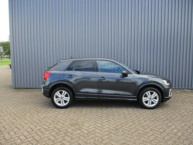 Audi Q2 35 TFSI 150 PK Automaat Led Airco