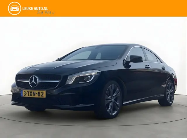 Mercedes-Benz CLA-klasse 180 123PK Automaat Ambition LED 18'' Navi