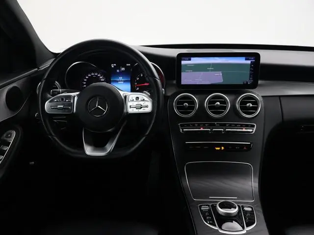 Mercedes-Benz C-klasse 180 AMG-LINE AUT. FACELIFT + AFN. TREKHAAK | BREEDBEELD NAVI | STOELVERW. | C...