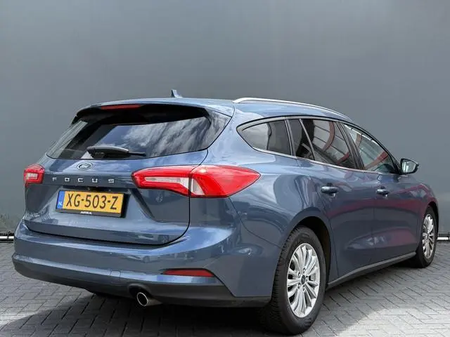 Ford Focus Wagon BWJ 2019 1.5 EcoBlue 120 PK  Titanium Business TREKHAAK | FULL LED | HEAD-UP DISPLA...