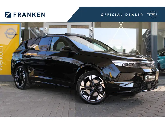 Opel Grandland 1.6 Turbo Plug-in-Hybrid Ultimate | Panoramadak | Trekhaak | Head-Up | FOCAL