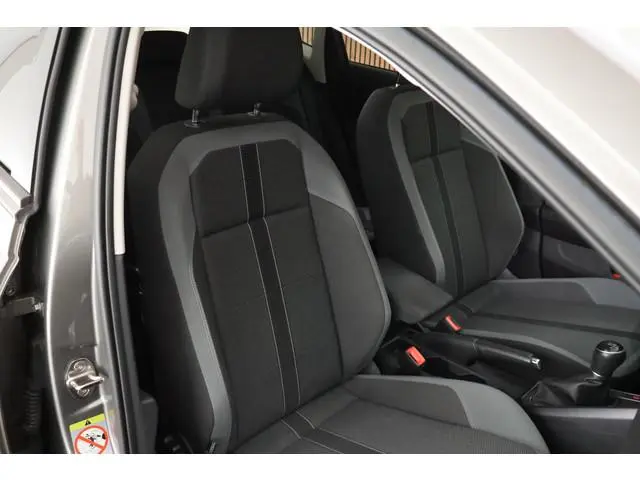 Volkswagen Polo 1.0 TSI 95pk R-Line Highline Virtual Cockpit Navigatie Adaptive Cruise Clima
