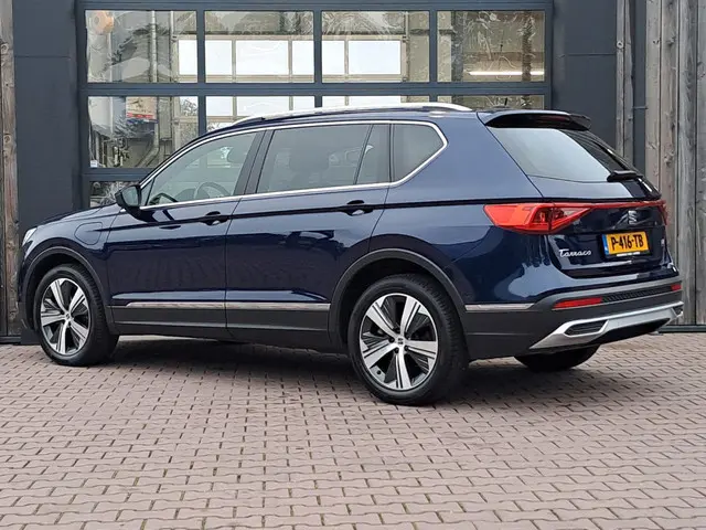 SEAT Tarraco 1.4 TSI e-Hybrid PHEV Xcellence | LED | Trekhaak | ACC | Stoel- en stuurverwarming | Keyless | All-seasons |