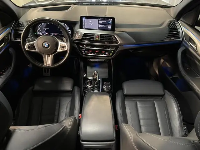 BMW X3 xDrive30e High Executive M Sport 19"/Leder/Panoramadak/Trekhaak/Keyless/Head-up/Stoelverwarmi...