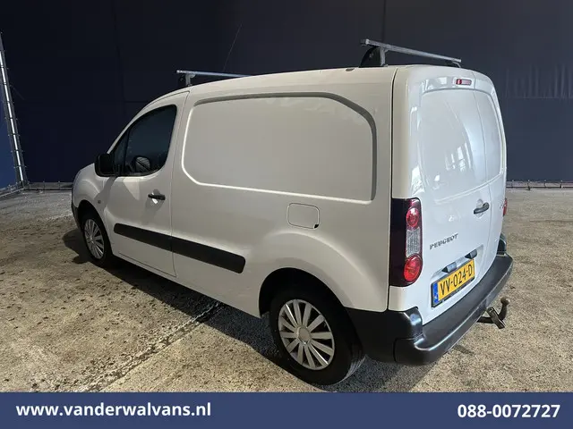 Peugeot Partner 1.6 BlueHDi Euro6 Airco | Cruisecontrol | Trekhaak | Dakdragers | Zijdeur Bluetooth...