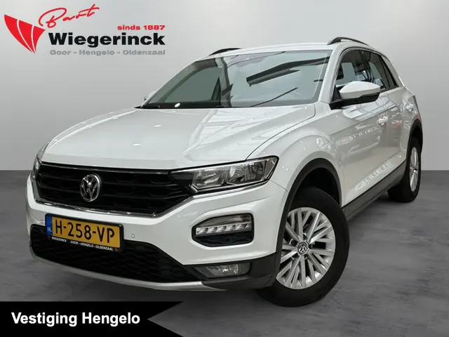 Volkswagen T-Roc 1.5 TSI Style [ ACC I NAVI I AIRCO I CARPLAY ]