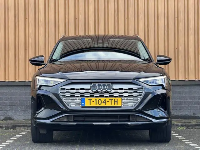 Audi Q8 e-tron 50 quattro Advanced Edition 95 kWh | Head-Up Display | Elektrische Stoelen + Geheugen...