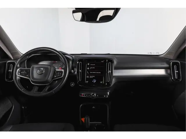 Volvo XC40 1.5 T3 Business Pro 164 PK | Elek. Trekhaak | Dig. Cockpit | Adapt. Cruise | PDC | NAV +...