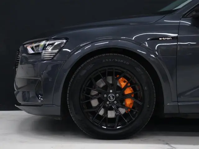Audi e-tron Sportback 55 quattro Business edition Plus 95 kWh [SCHUIFKANTELDAK, LUCHTVERING, ELEKTRI...