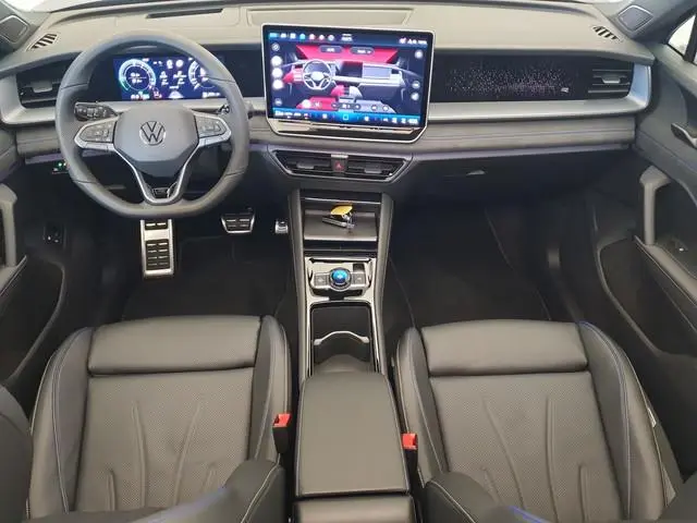 Volkswagen Tayron 1.5 eHybrid 272pk DSG/AUT R-Line Wegklapbare trekhaak, Panoramadak, Harman/Kardon,...