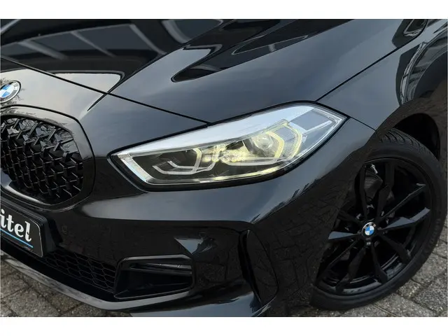 BMW 1-serie 118i M-Sport | Stoelverwarming | Live Cockpit Prof. | Carplay | PDC V & A