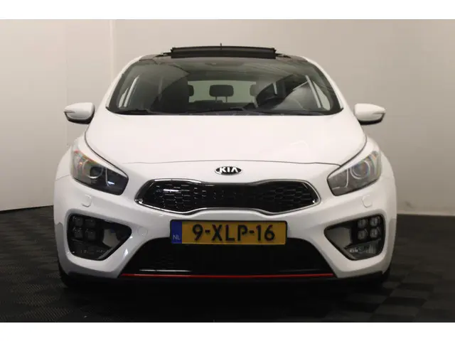 Kia pro_cee'd 1.6 GT |Pano|Camera|Navi|