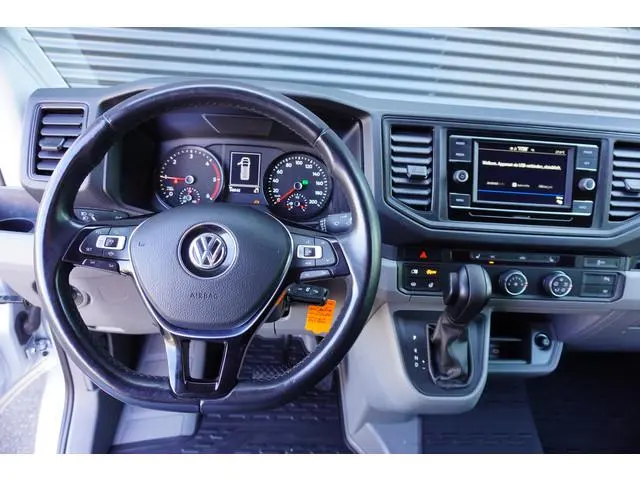 Volkswagen Crafter 180pk Automaat L3H2/L2H1 LED Apple Carplay Parkeersensoren Stoel+stuur verwarming...