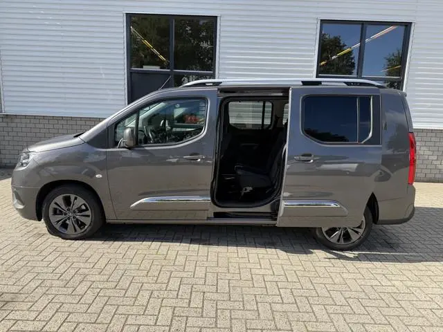 Toyota pro-ace