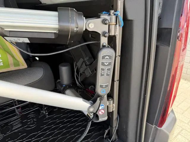 Toyota pro-ace
