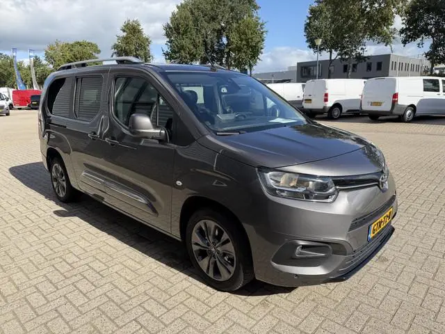 Toyota pro-ace