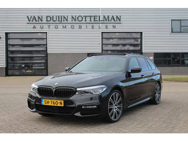BMW 5-serie Touring 520d High Executive / M Sport / Panoramadak / N.A.P.