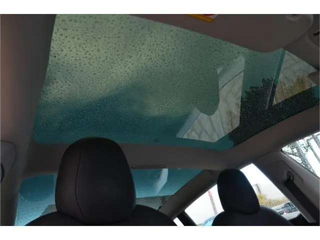 Tesla Model 3 Standard RWD Plus 60 kWh AutoPilot, 18" winterbanden, LFP accu