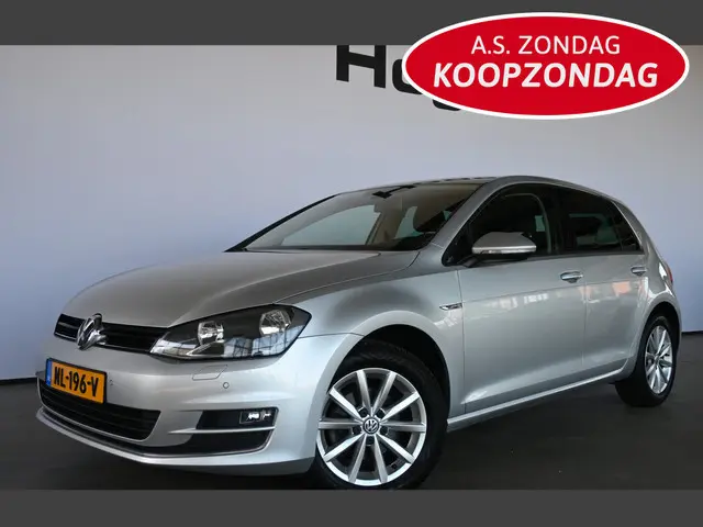 Volkswagen Golf 1.2 TSI Clima Cruise Control Navigatie Stoelverwarming Goed Onderhouden! Inruil Moge...
